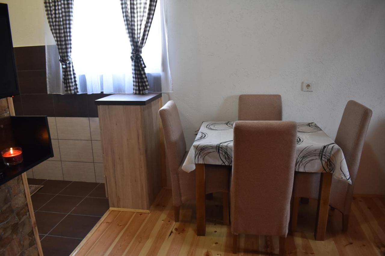 Apartments Avramovic - Bungalow Žabljak Kültér fotó